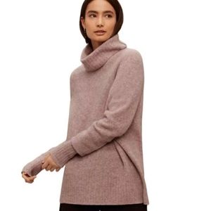 Aritzia Babaton sweater